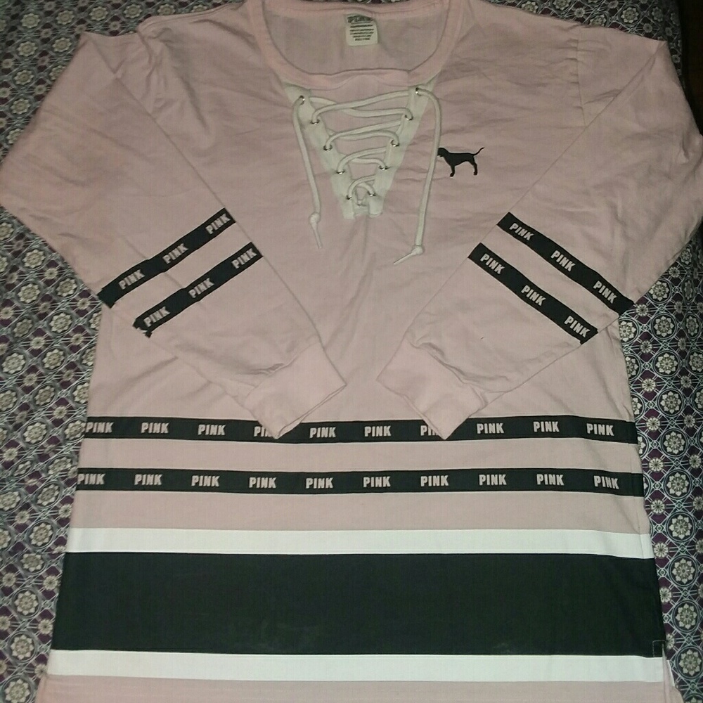 Long sleeved tee